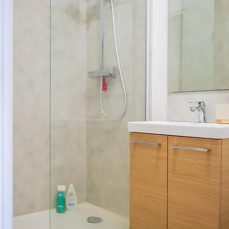 Apartament Joli Avec Terrasse - Proche Chateau - 2 Personnes Angers