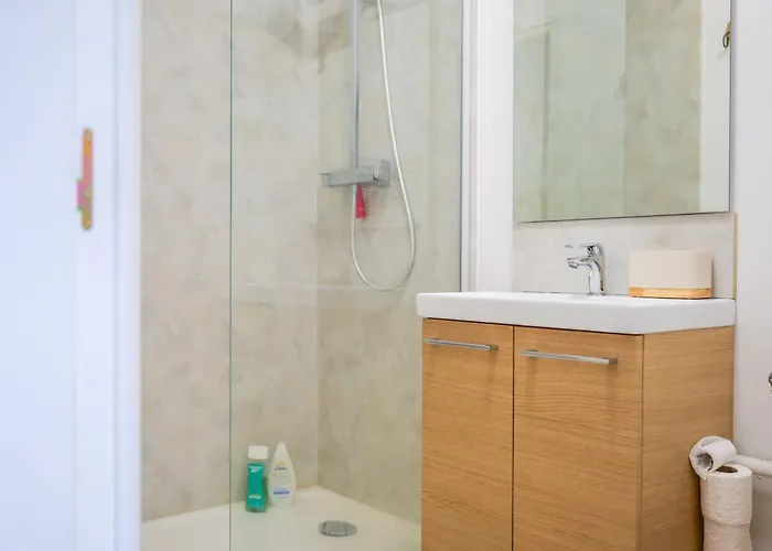 Apartament Joli Avec Terrasse - Proche Chateau - 2 Personnes Angers